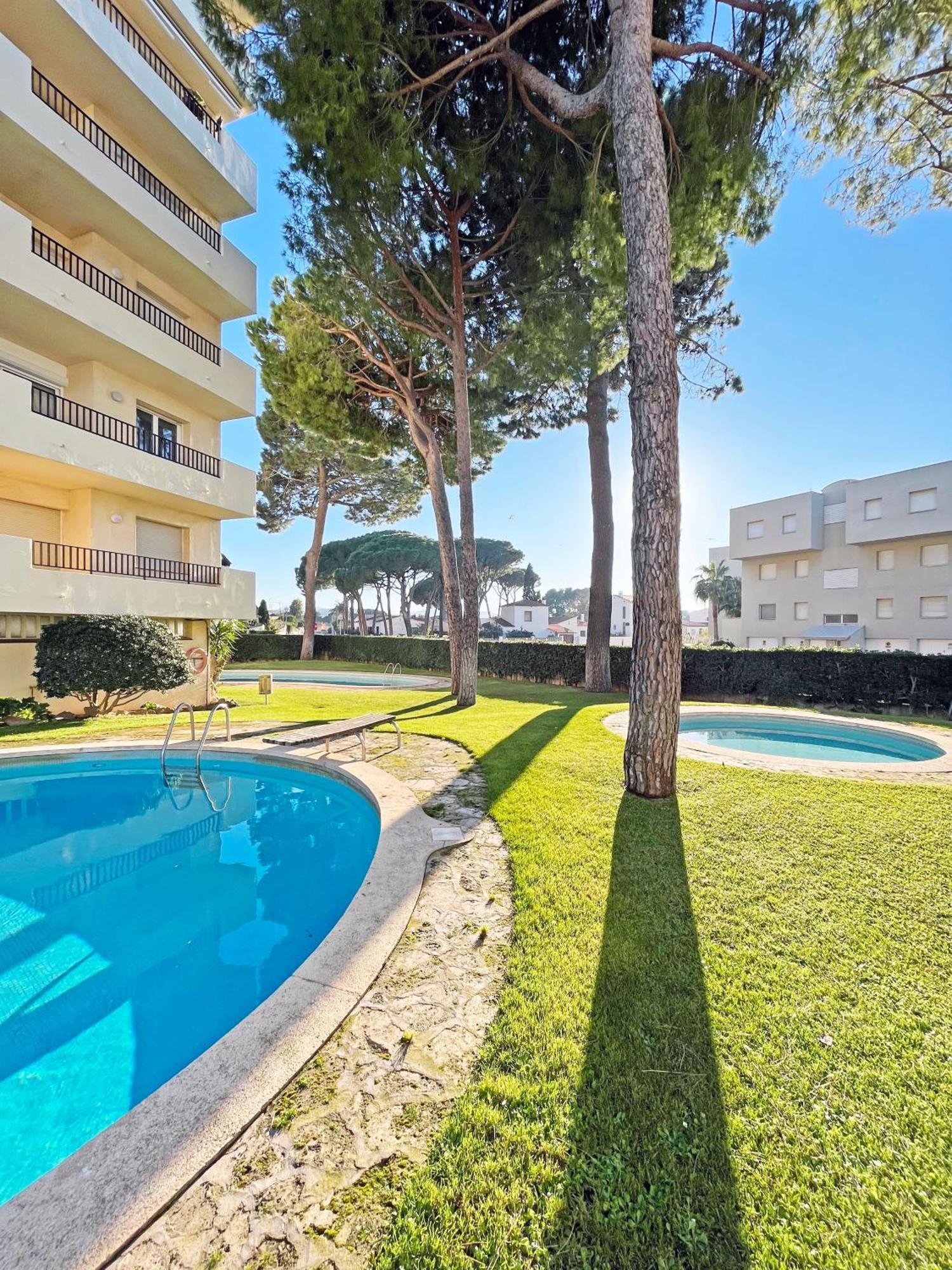Apartamento En La Escala Con Piscina Y Parking L' Escala Zewnętrze zdjęcie