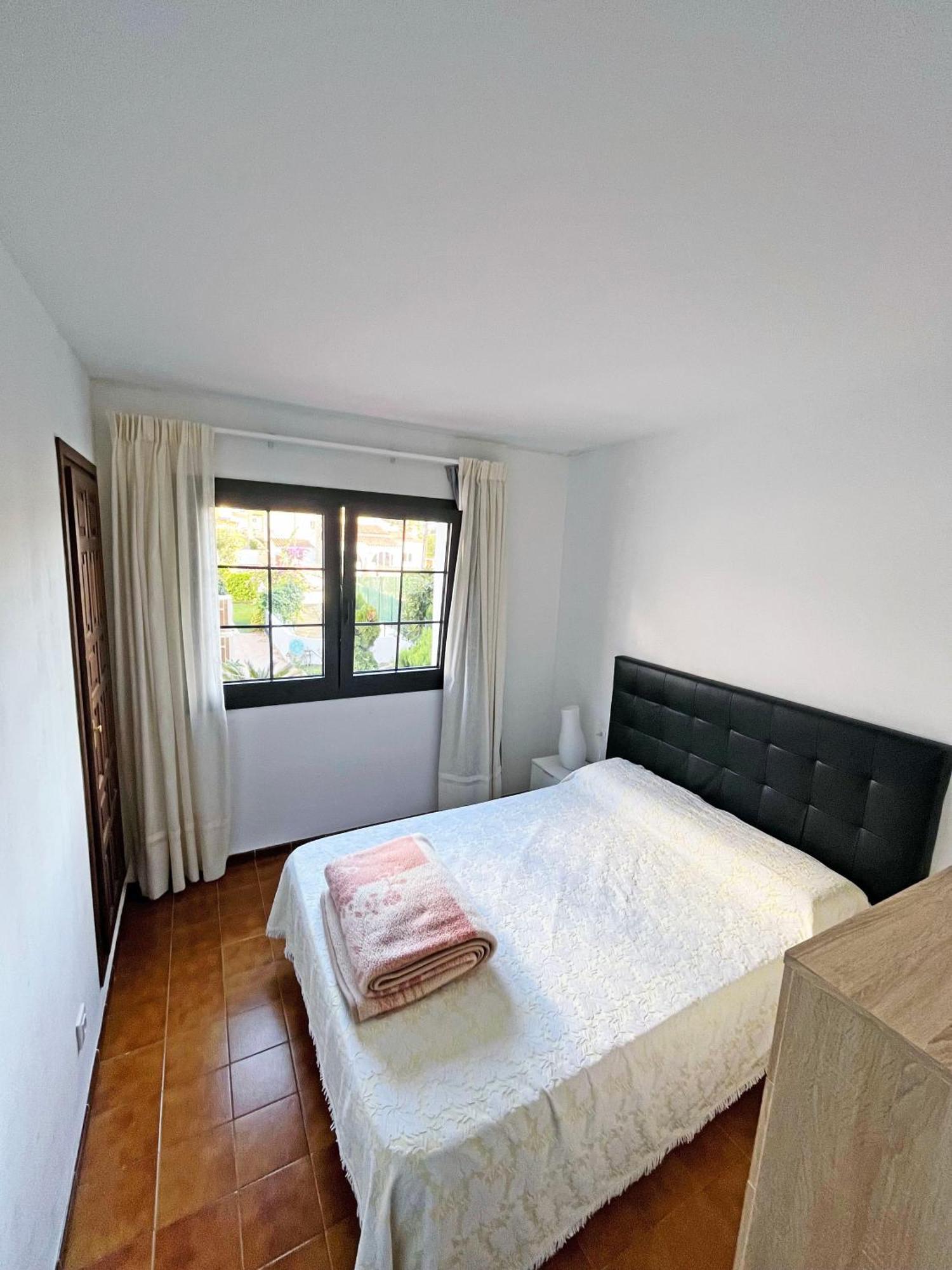 Apartamento En La Escala Con Piscina Y Parking L' Escala Zewnętrze zdjęcie